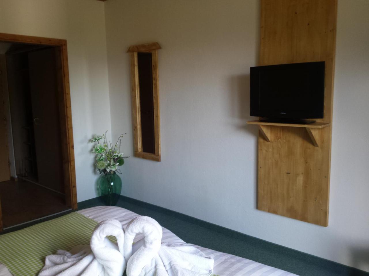 Pension Alpenrose Sankt Sigmund im Sellrain Buitenkant foto